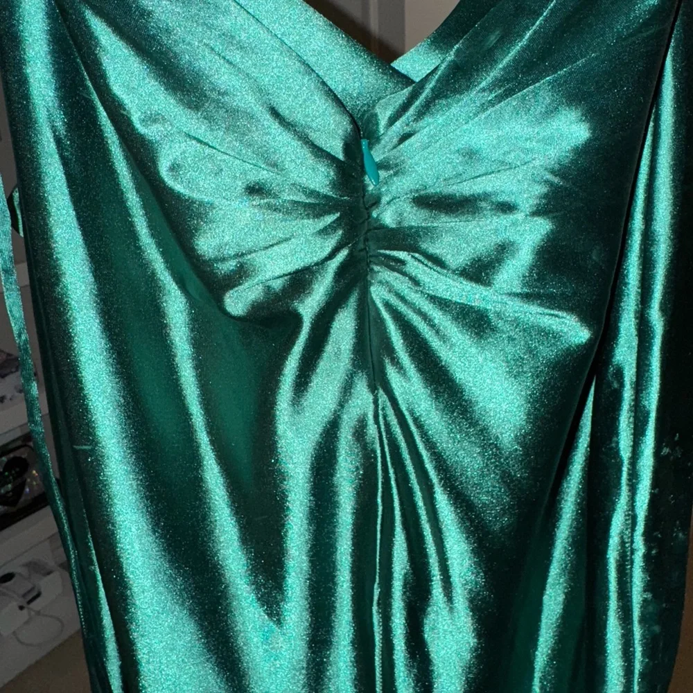Alamour The Label Green Slit Maxi Dress - Picture 8 of 13